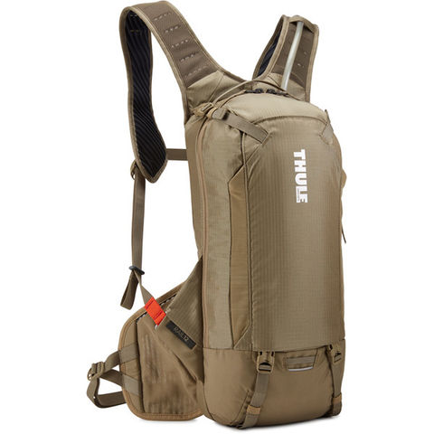 Thule Rail hydration backpack 12 litre cargo, 2.5 litre fluid - olive click to zoom image